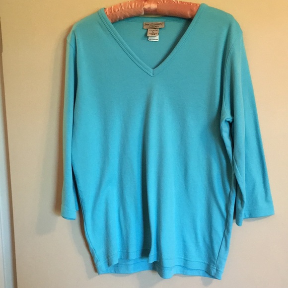 Pretty V neck turquoise three quarter length sleeve tee, excellent condition! - Picture 8 of 16